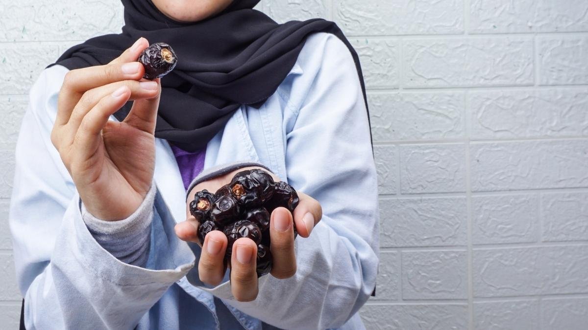 premium dates in dubai
