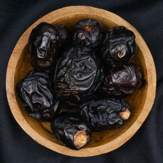 🌴 Ajwa Dates – The Crown Jewel of Dates