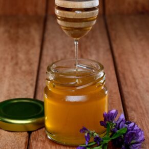 Alfalfa honey dubai